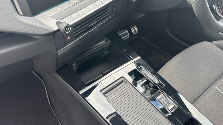 Vauxhall Astra 1.2 Turbo 130 GS 5dr Auto Petrol Hatchback